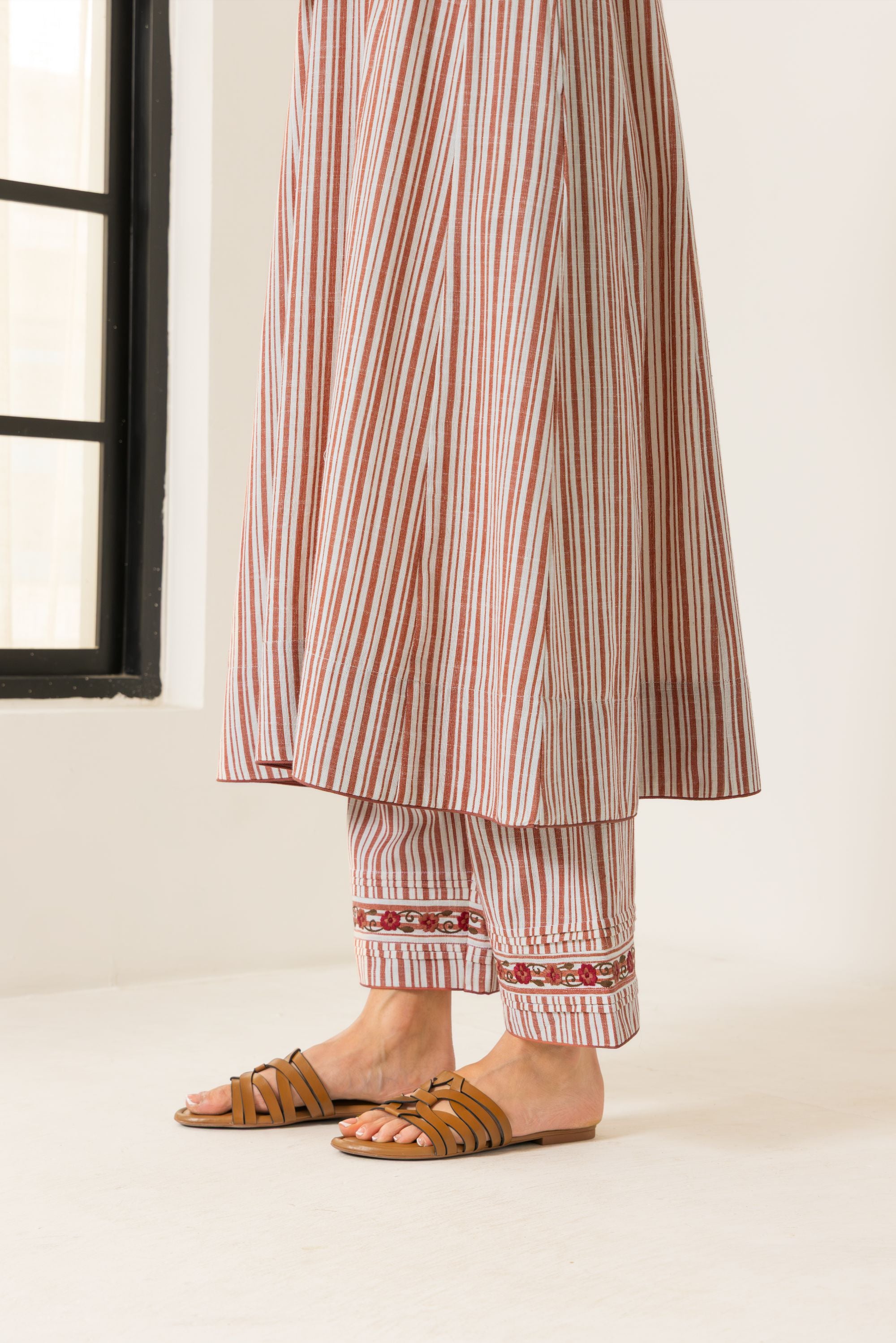 Aaliyah Ivory & Red Embroidered Yarn Dyed Cotton Handcrafted Kurta Set
