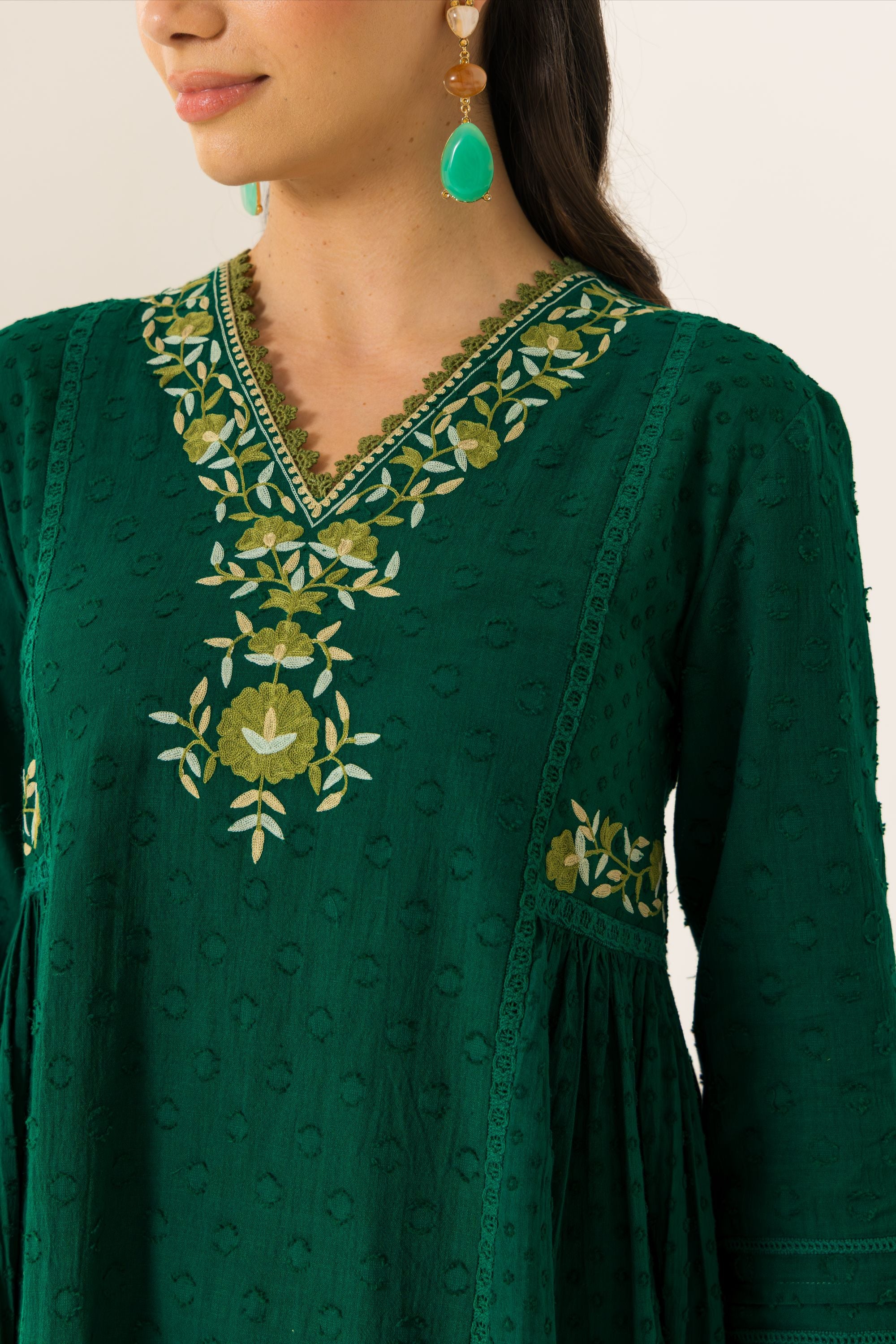 Aizah Emerald Green Cotton Slub Jacquard Handcrafted Kurta Set with Aari Embroidery