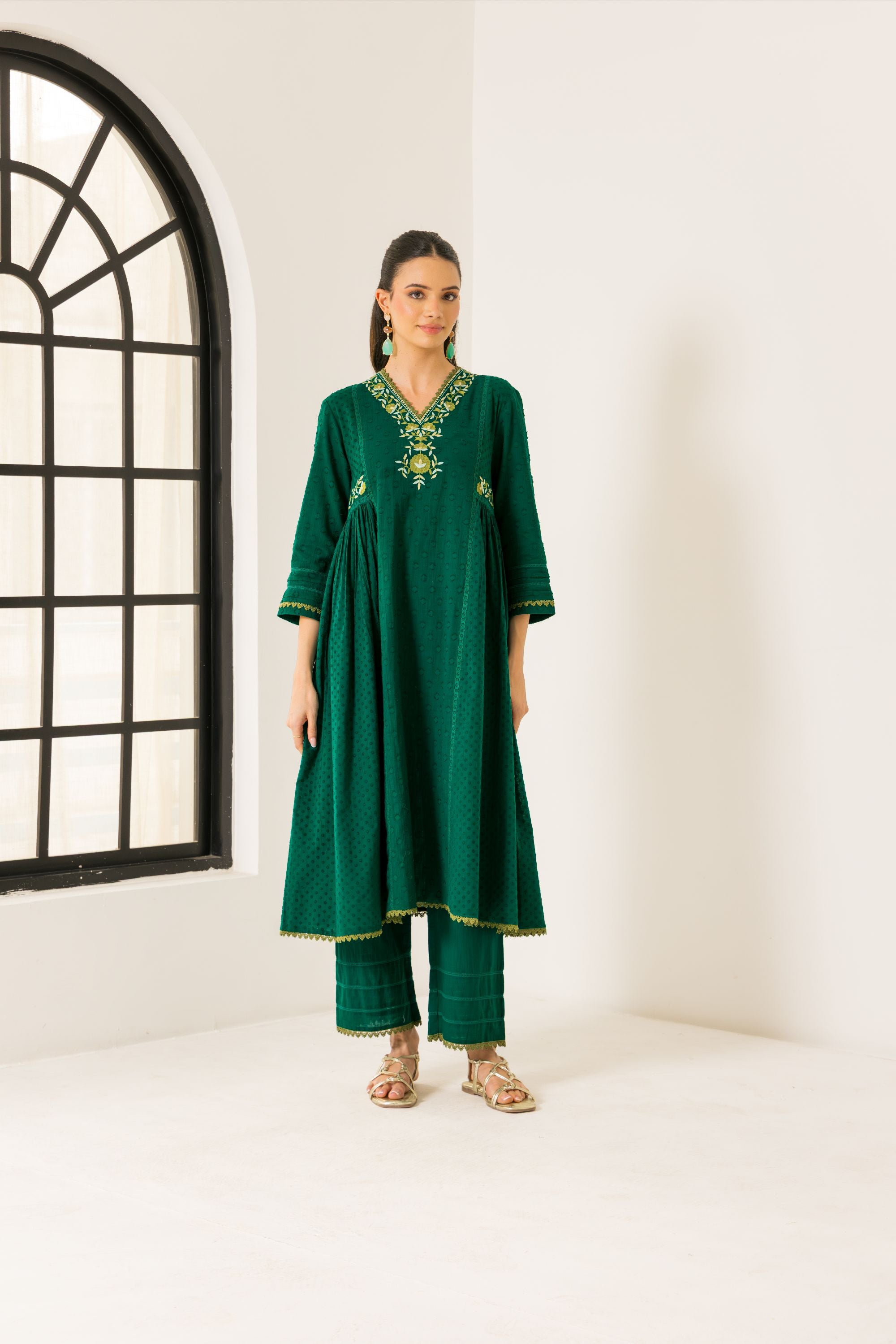 Aizah Emerald Green Cotton Slub Jacquard Handcrafted Kurta Set with Aari Embroidery