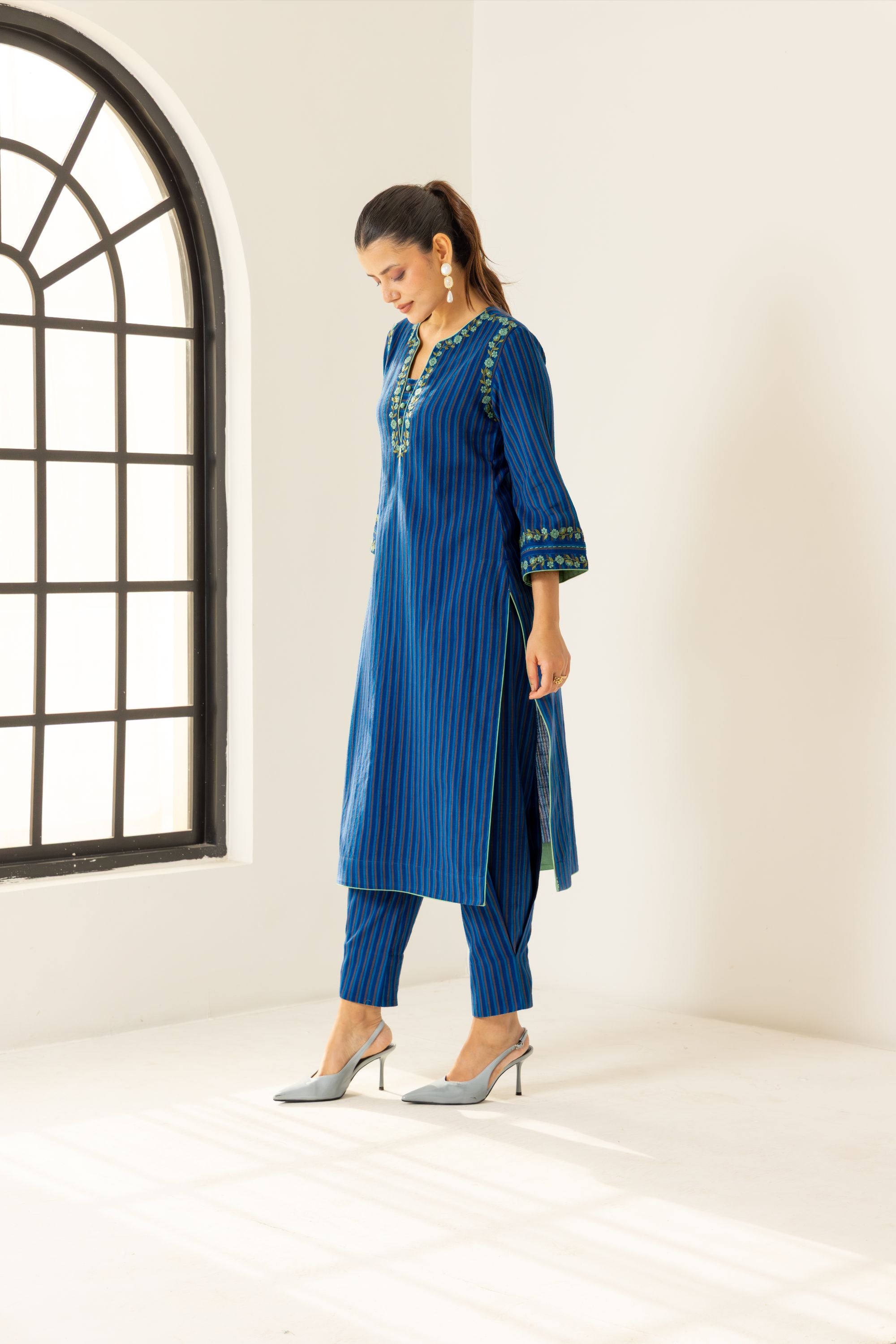 Nyra Blue Embroidered Yarn Dyed Handcrafted Kurta Set