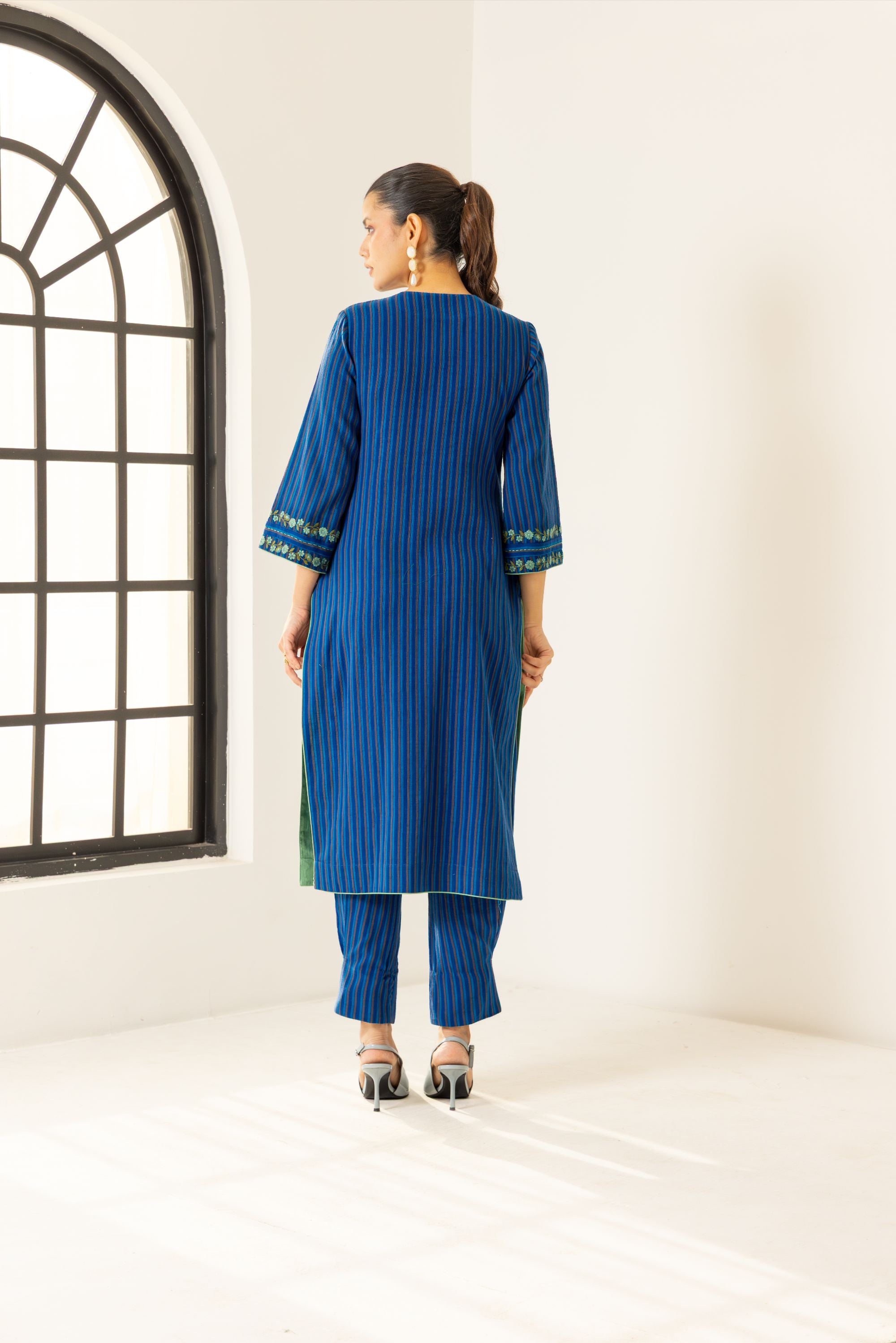 Nyra Blue Embroidered Yarn Dyed Handcrafted Kurta Set
