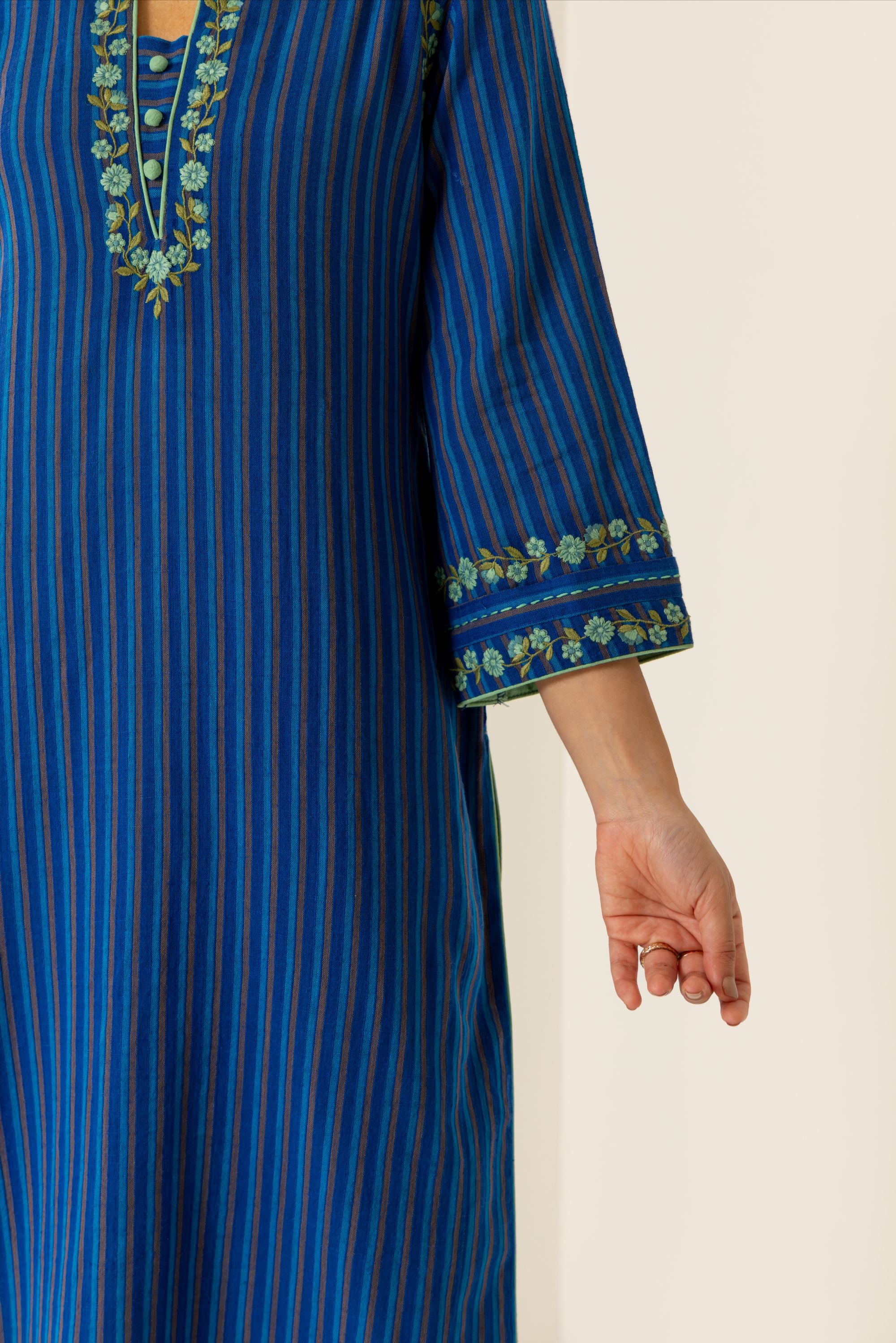Nyra Blue Embroidered Yarn Dyed Handcrafted Kurta Set