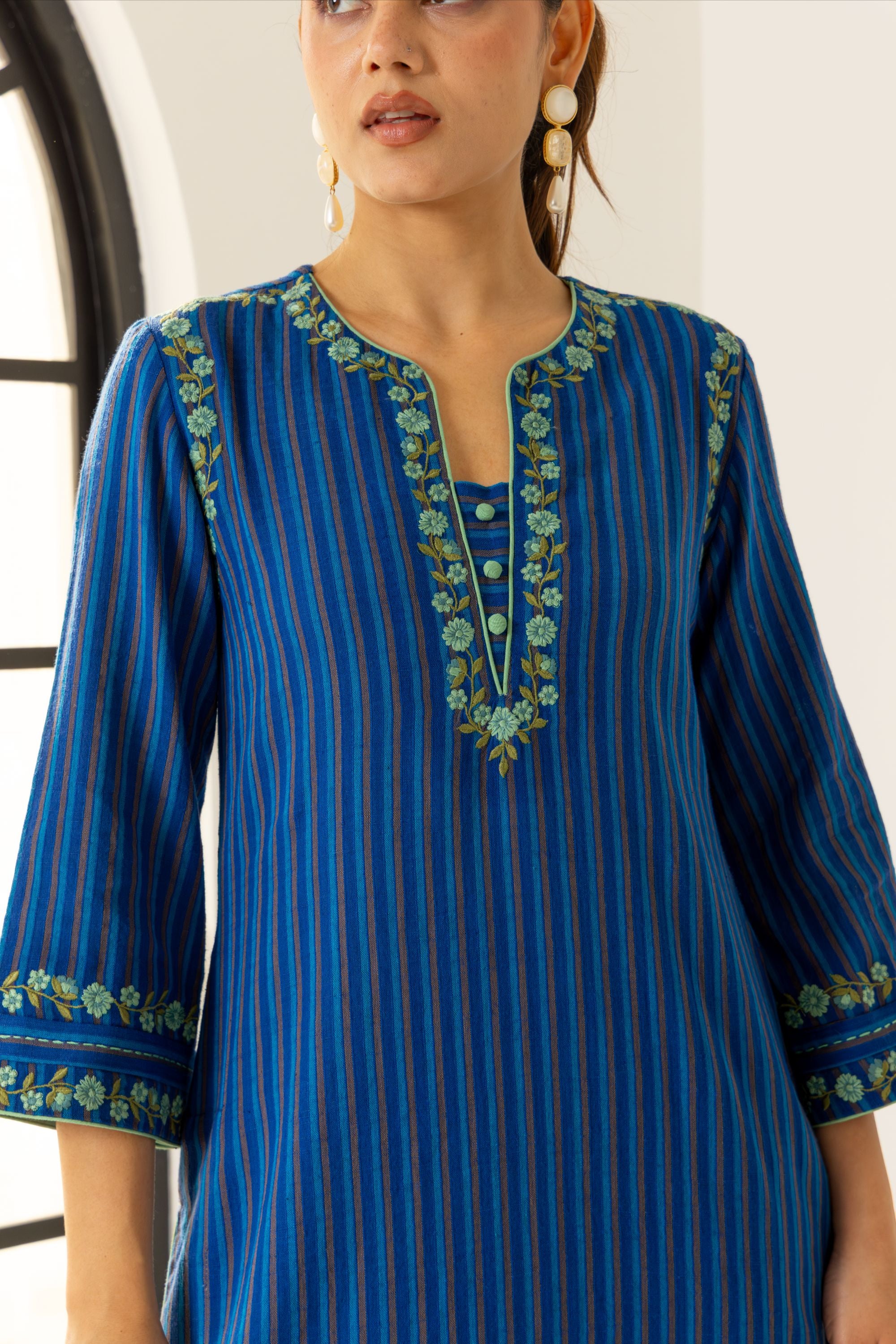 Nyra Blue Embroidered Yarn Dyed Handcrafted Kurta Set