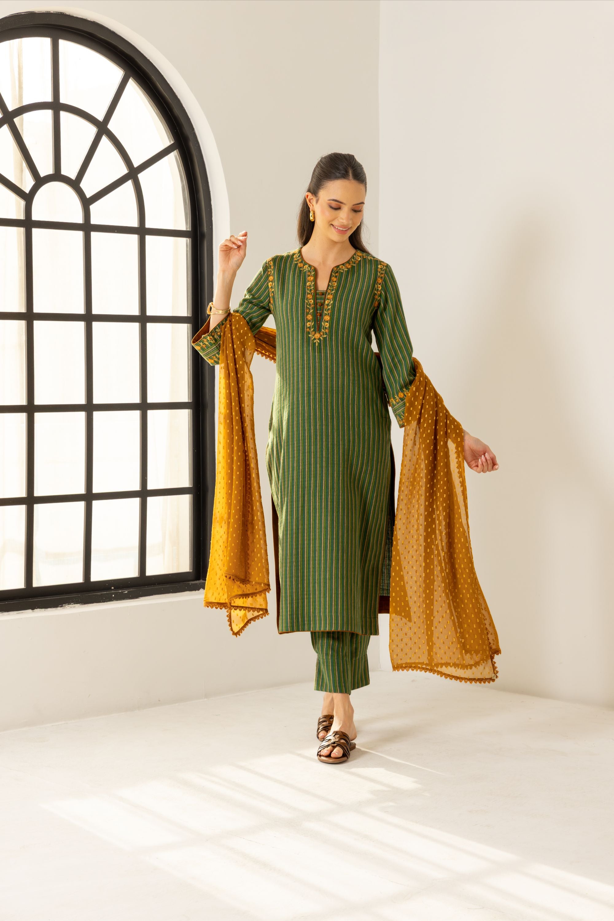 Nyra Green Embroidered Yarn Dyed Handcrafted Kurta Set