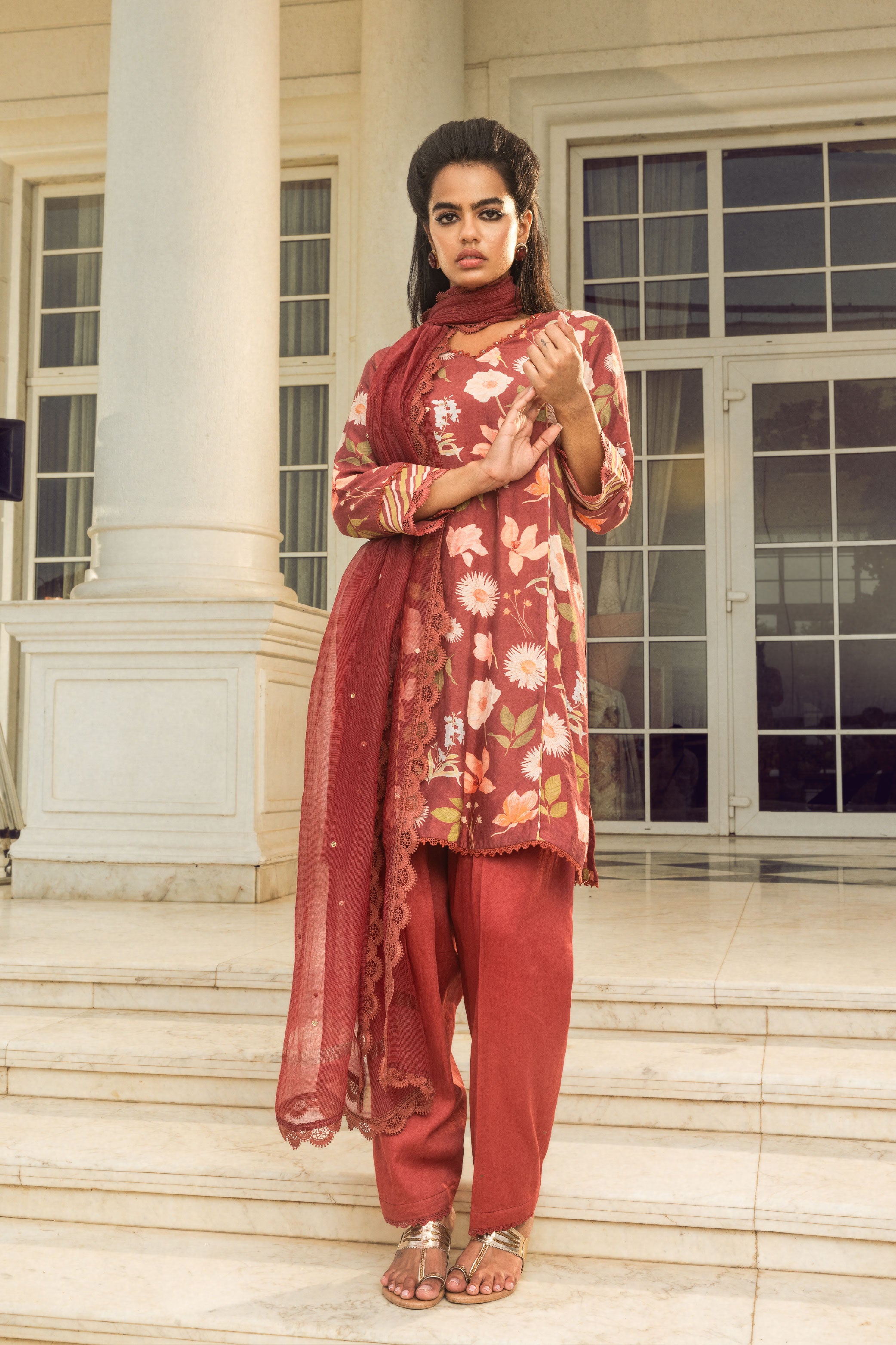 NURI BRICK RED FLORAL PRINTED SHORT KURTA SET