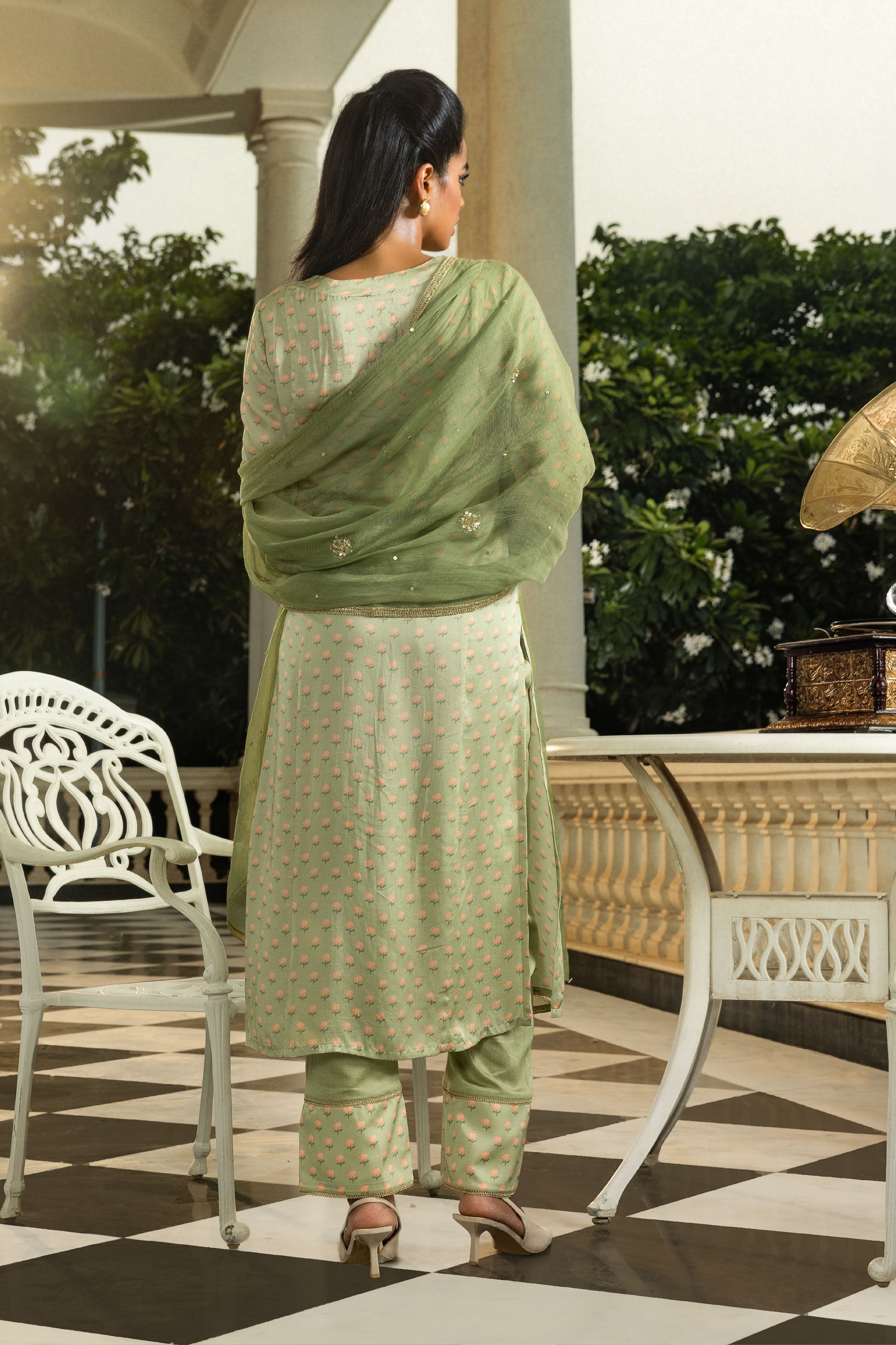 KIMAYA GREEN FLORAL BUTI KURTA SET